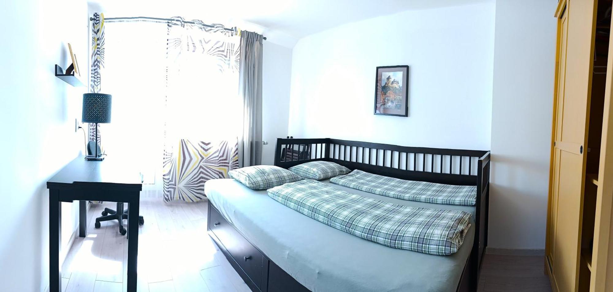 Cozy Gardens Apartments In Прага Экстерьер фото