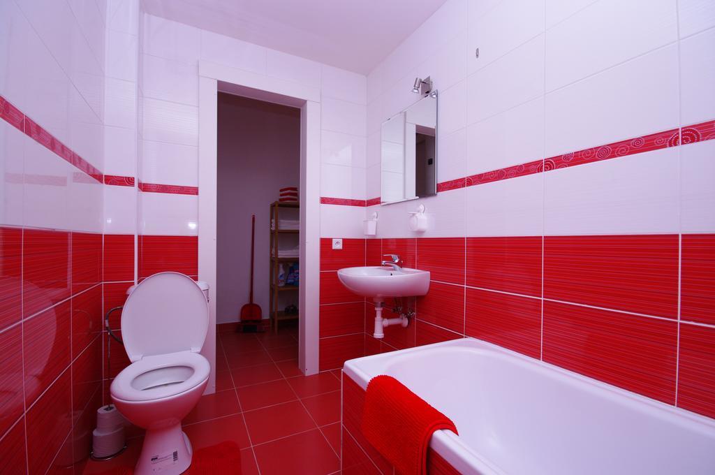 Cozy Gardens Apartments In Прага Экстерьер фото